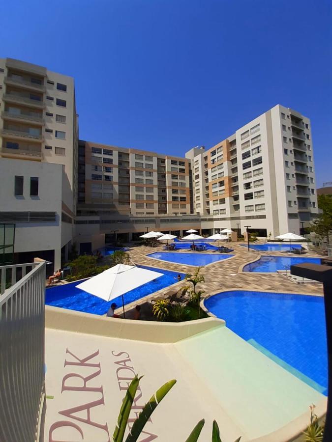 Park Veredas - Flat Excepcional, Com Mobilia De Alto Padrao Rio Quente Exterior foto
